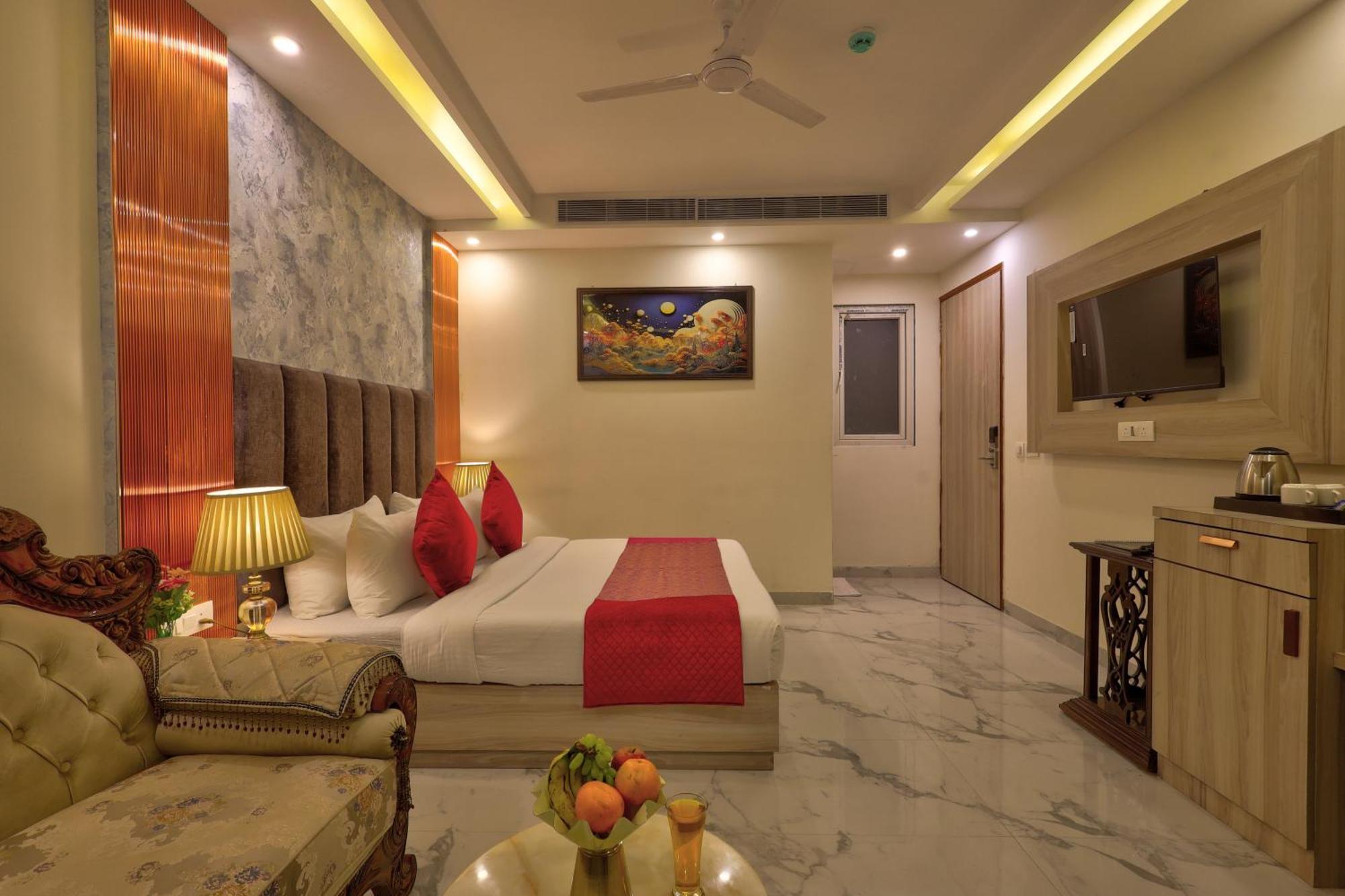 Hotel East Residency Aerocity Delhi Airport New Delhi