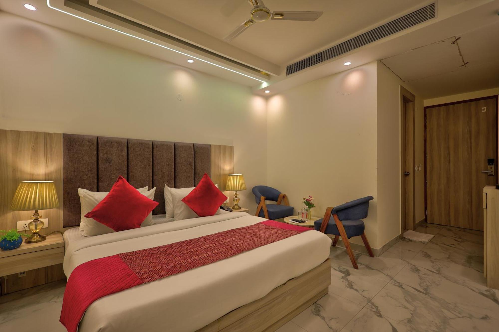 Hotel East Residency Aerocity Delhi Airport Hotel New Delhi