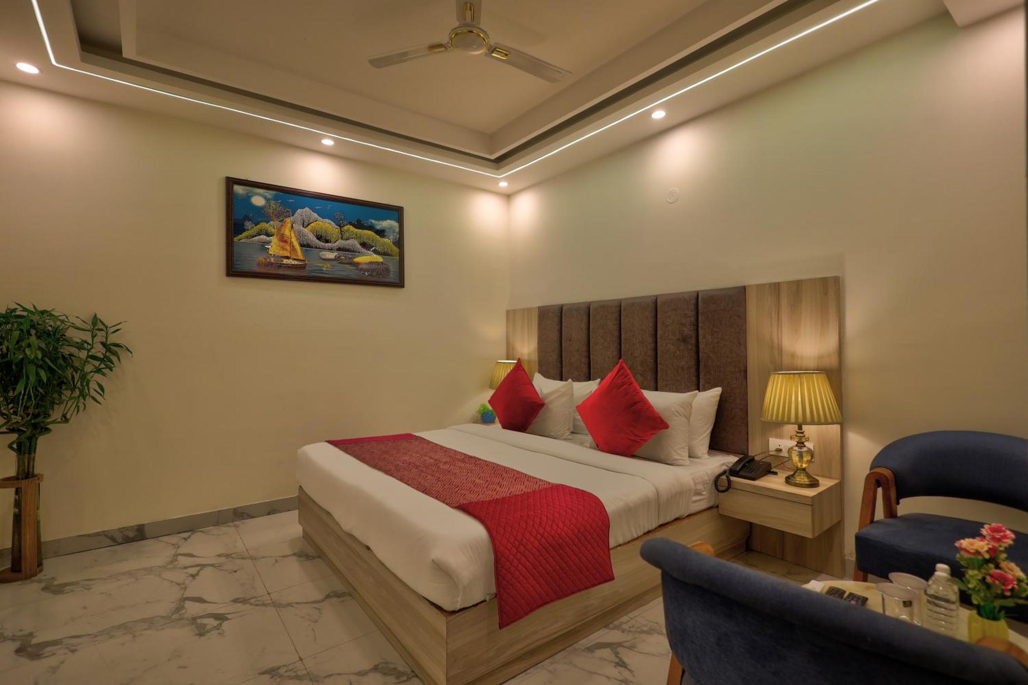 Hotel East Residency Aerocity Delhi Airport Hotel New Delhi