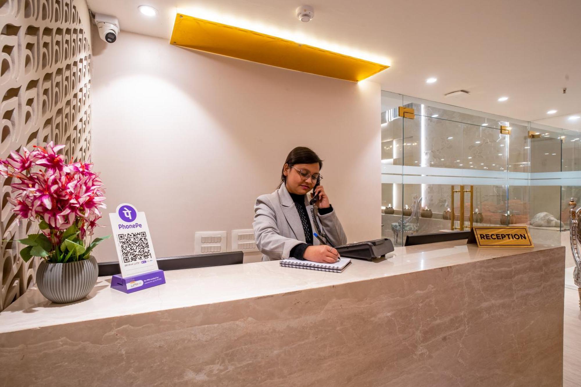 Hotel East Residency Aerocity Delhi Airport Hotel
