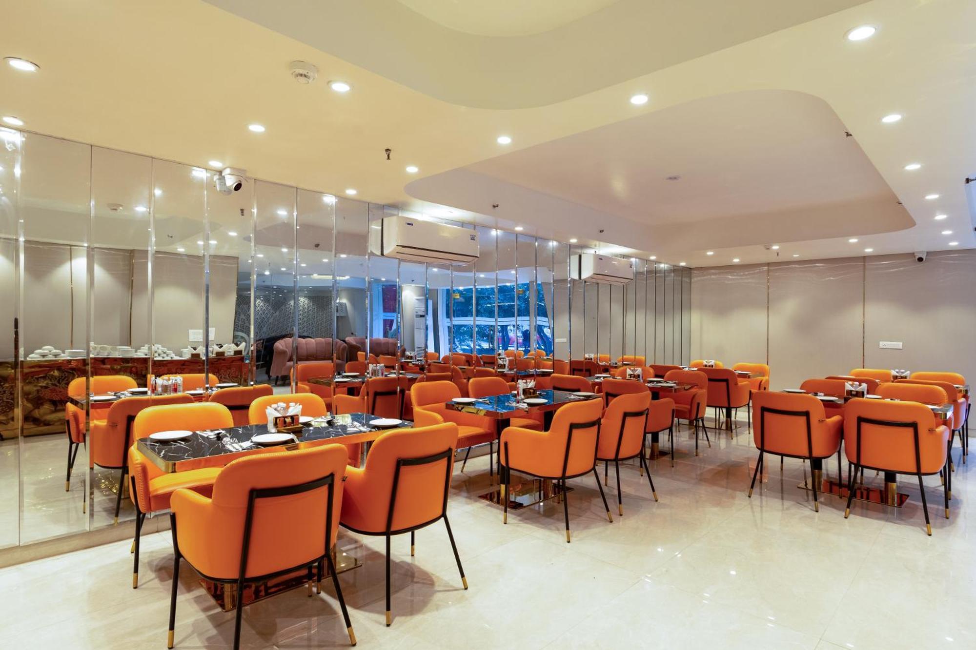 Hotel Hotel East Residency Aerocity Delhi Airport 4*