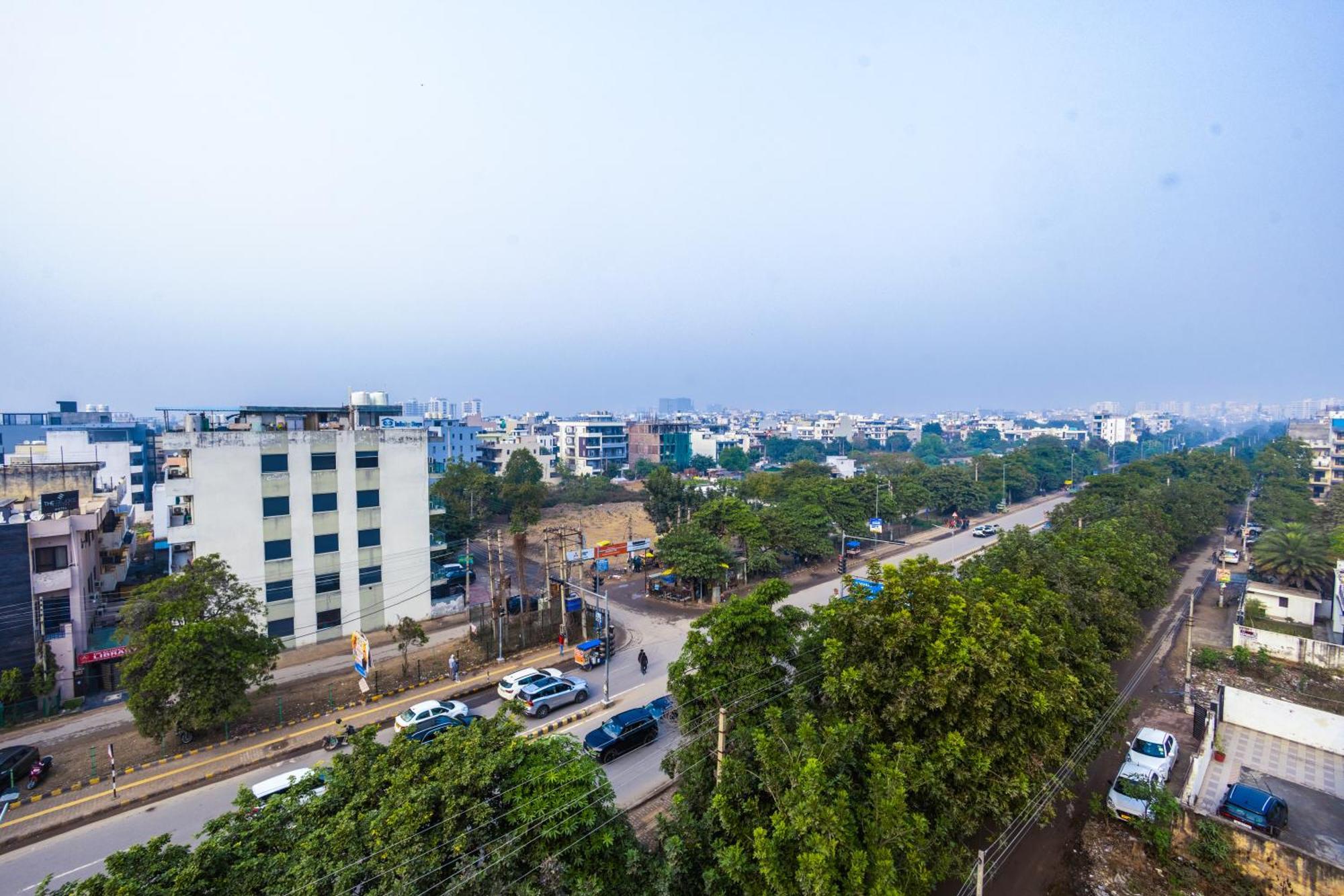 Hotel Hotel East Residency Aerocity Delhi Airport